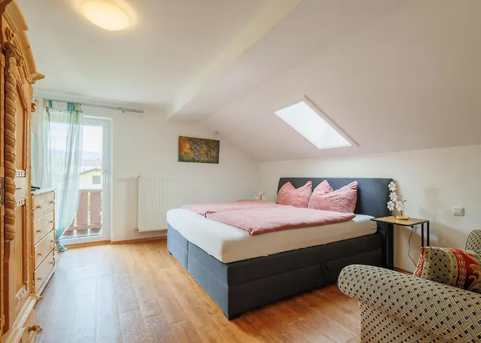 بيت للعطل Haus Mit Wunderschoenem Ausblick Und Garten