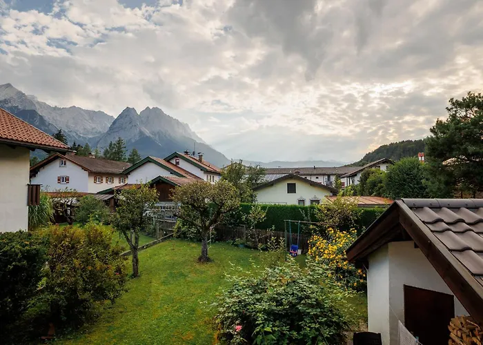 Haus Mit Wunderschoenem Ausblick Und Garten Dom wakacyjny